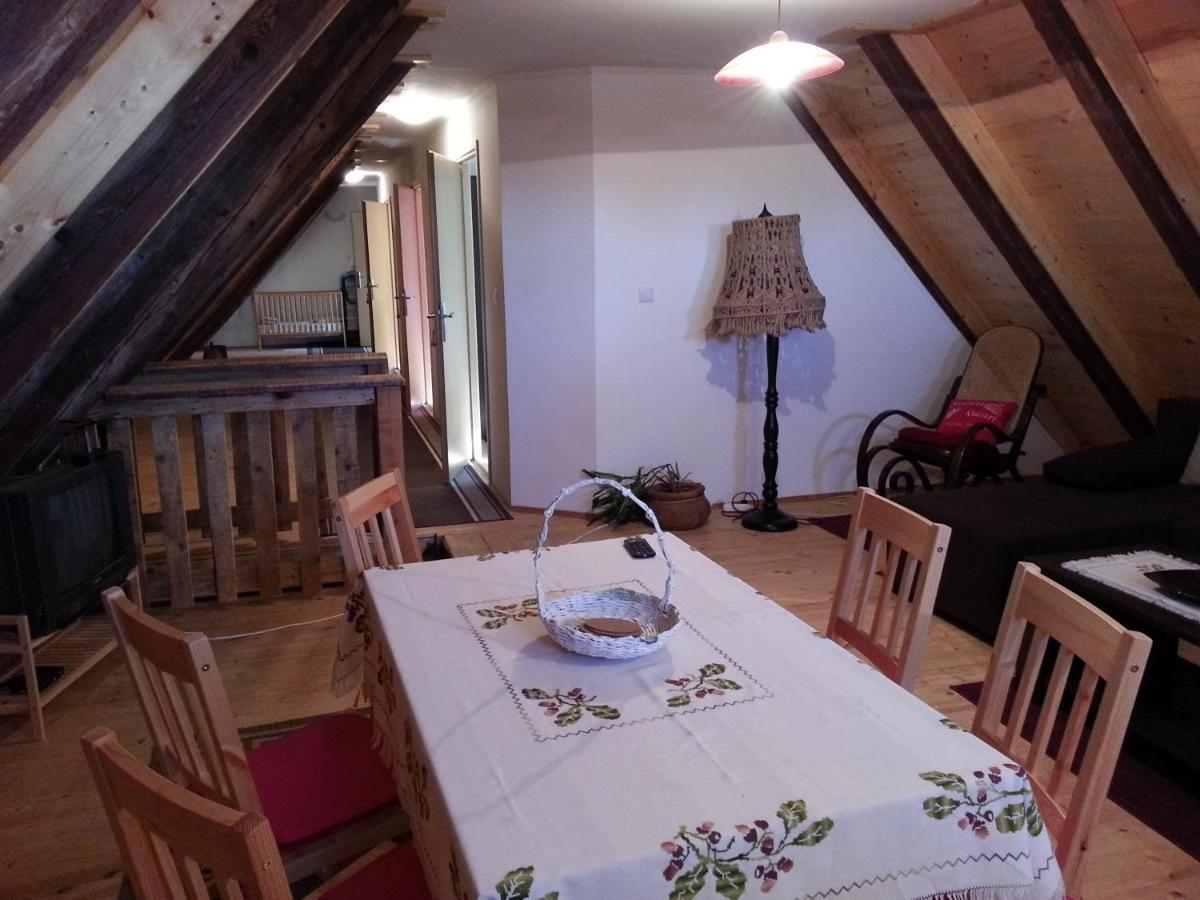 Bed and Breakfast Snasini Kucari Gradiste Экстерьер фото