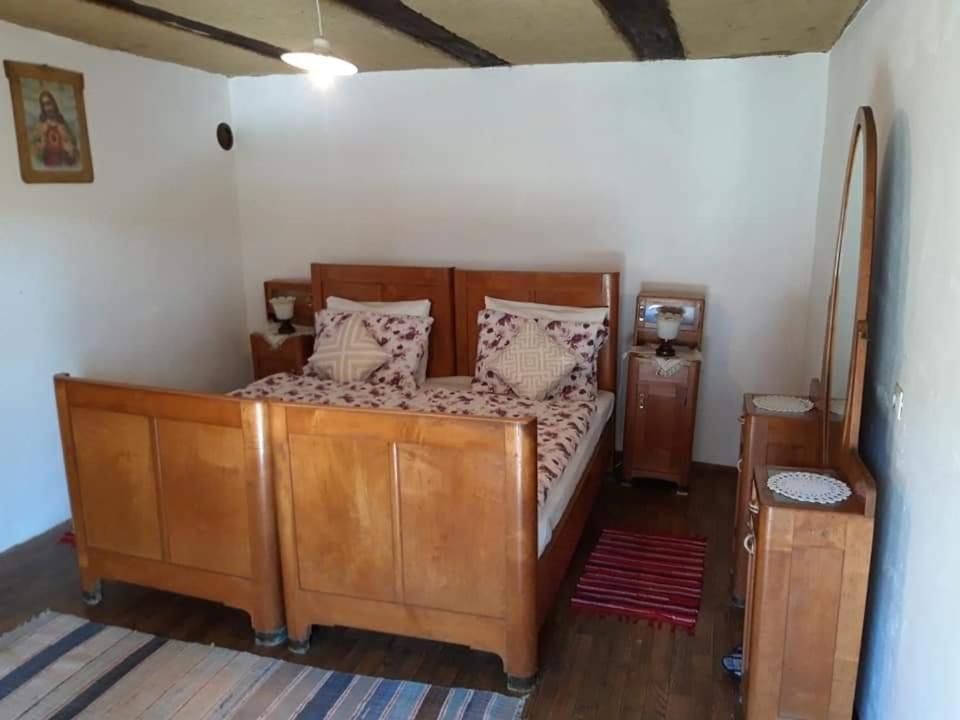 Bed and Breakfast Snasini Kucari Gradiste Экстерьер фото